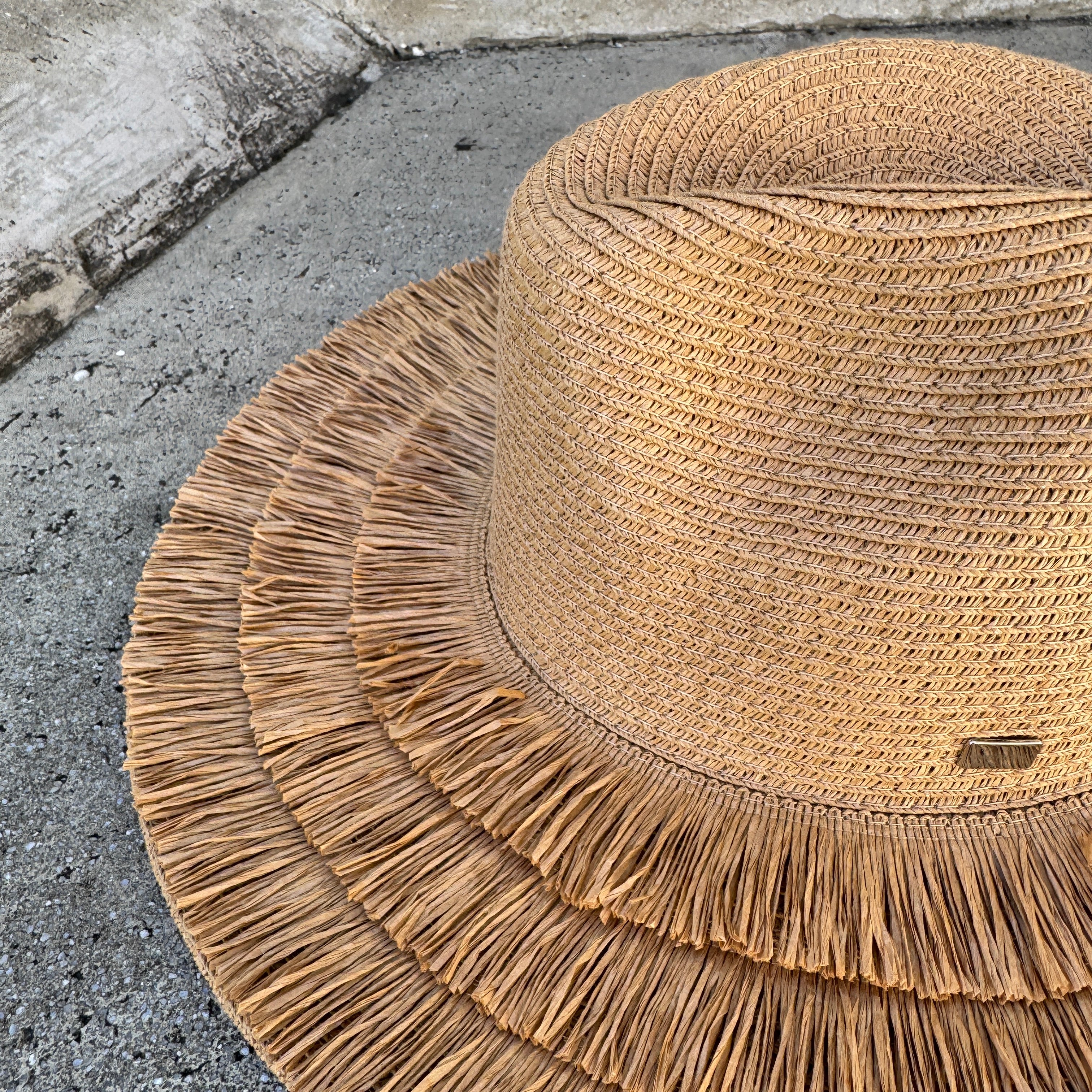 Sofía - Frayed Wide Brim Hat