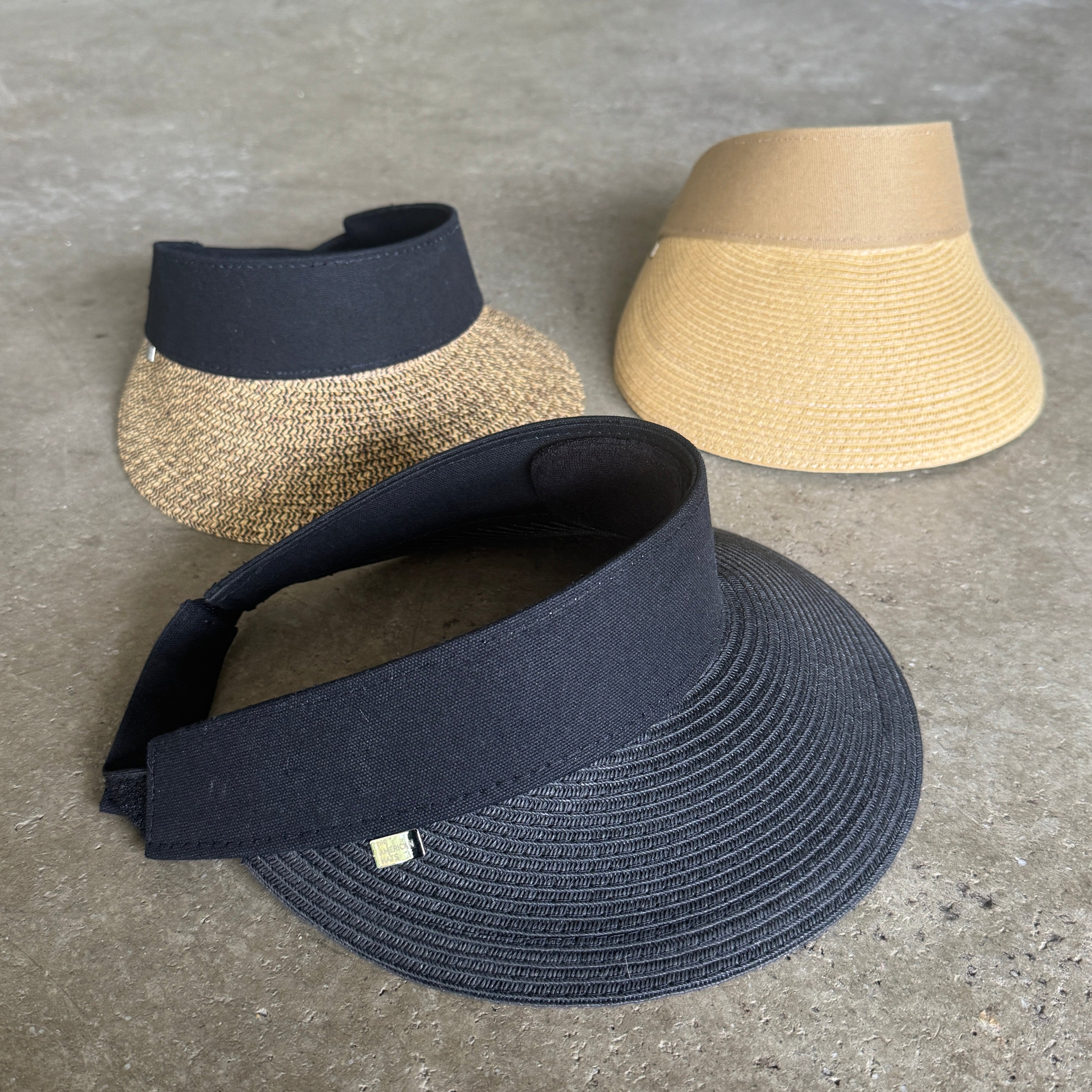 Ilia - Short Brim Visor