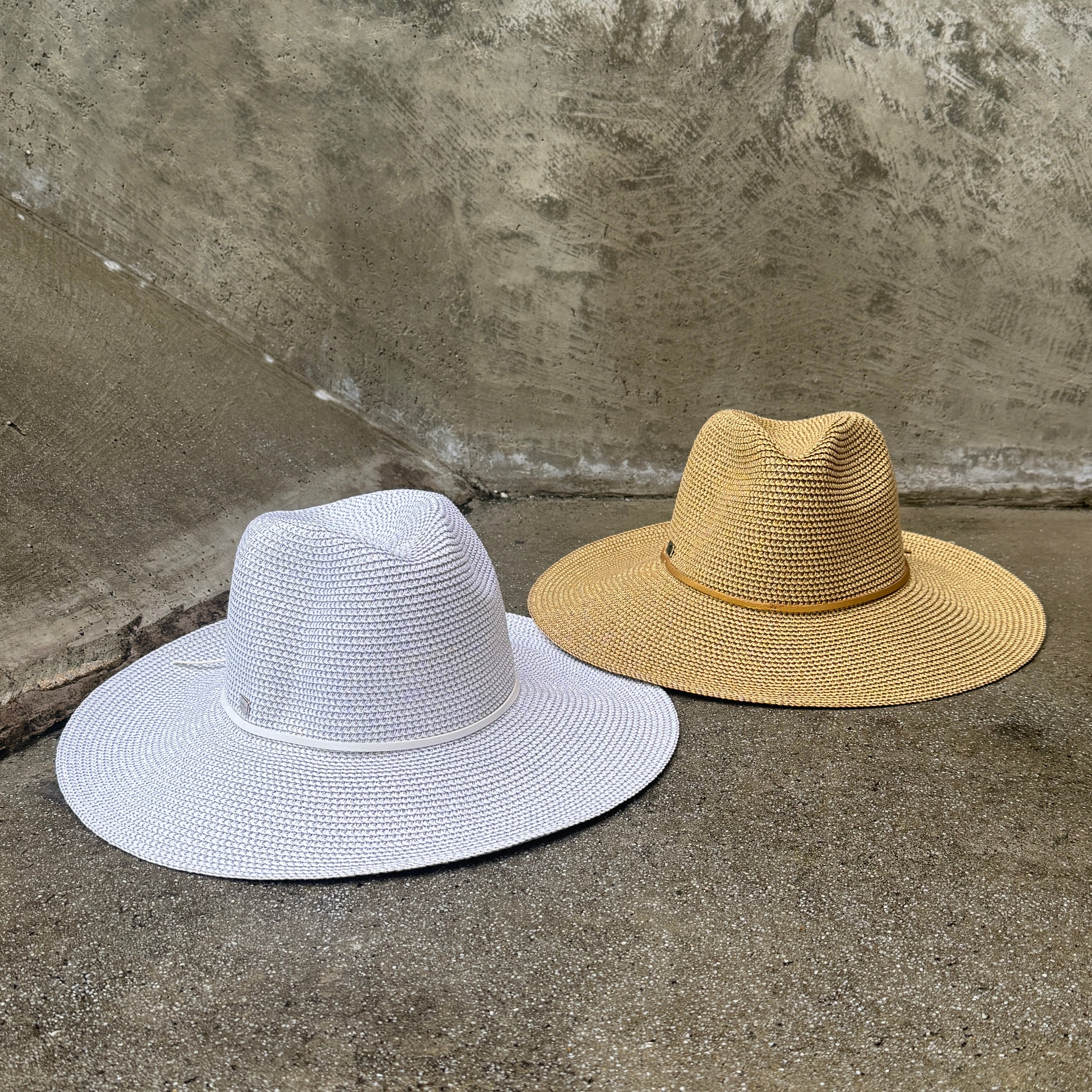 Glitterflare - Wide Brim Hat with Bold Shine
