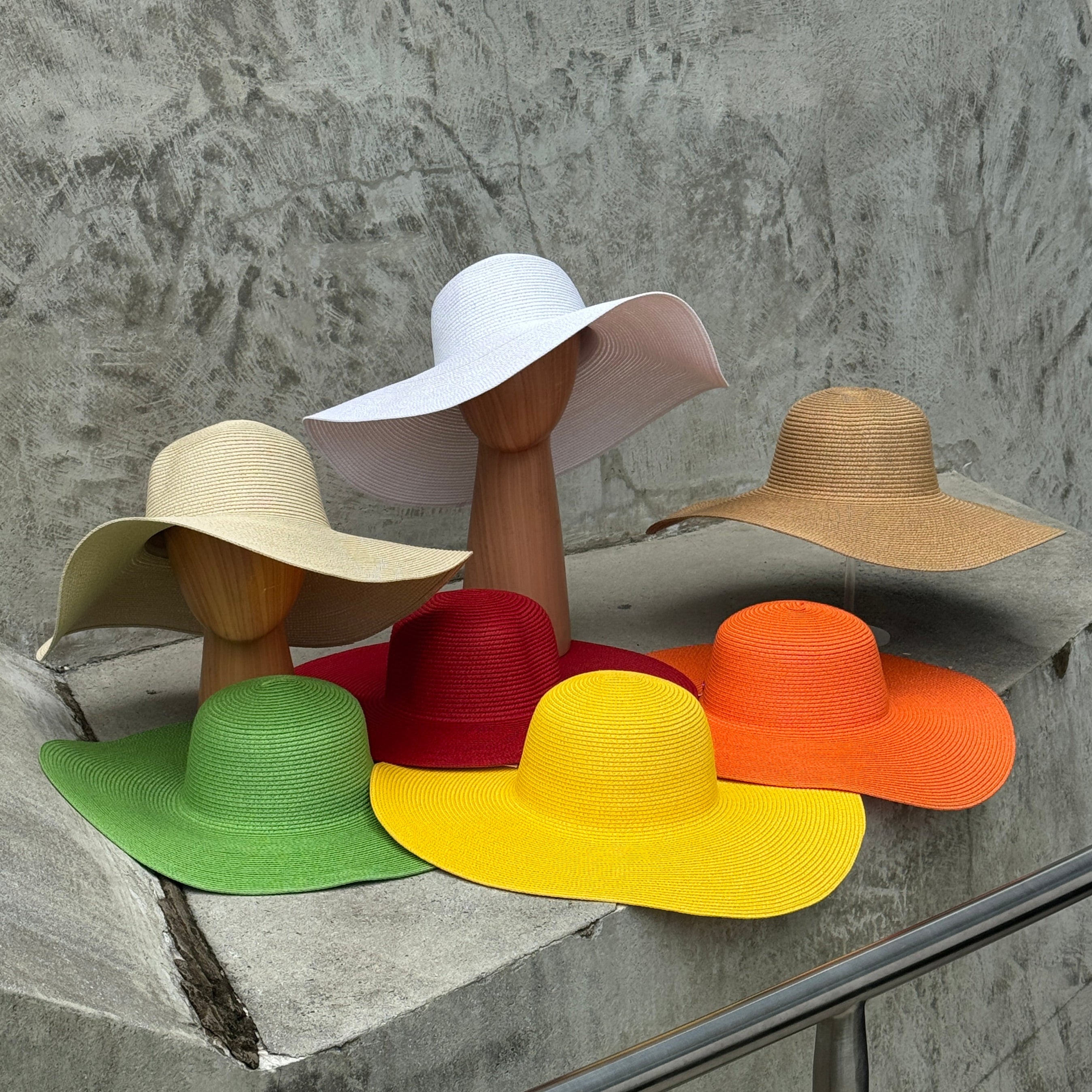 Wide & Floppy Brim Hat