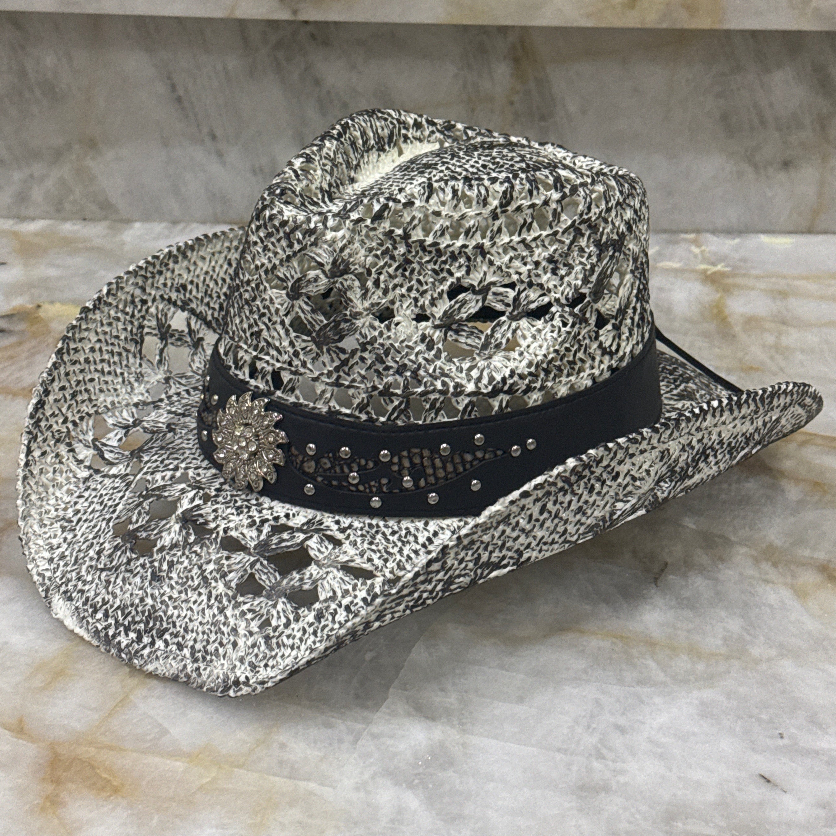 La Reina – Crystal Flower Western Cowboy Hat