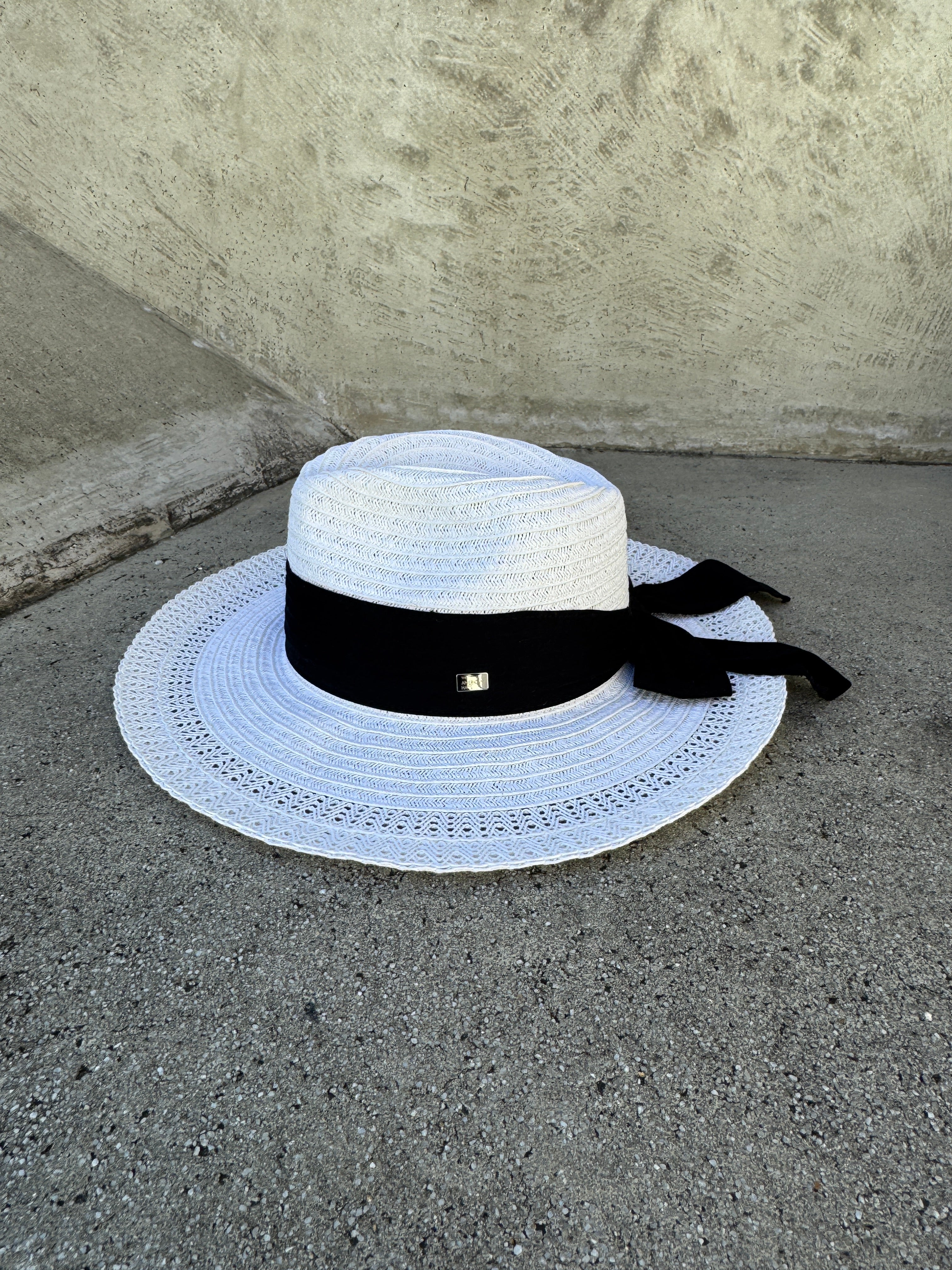 Martha - Wide Brim Hat with Refined Black Bow