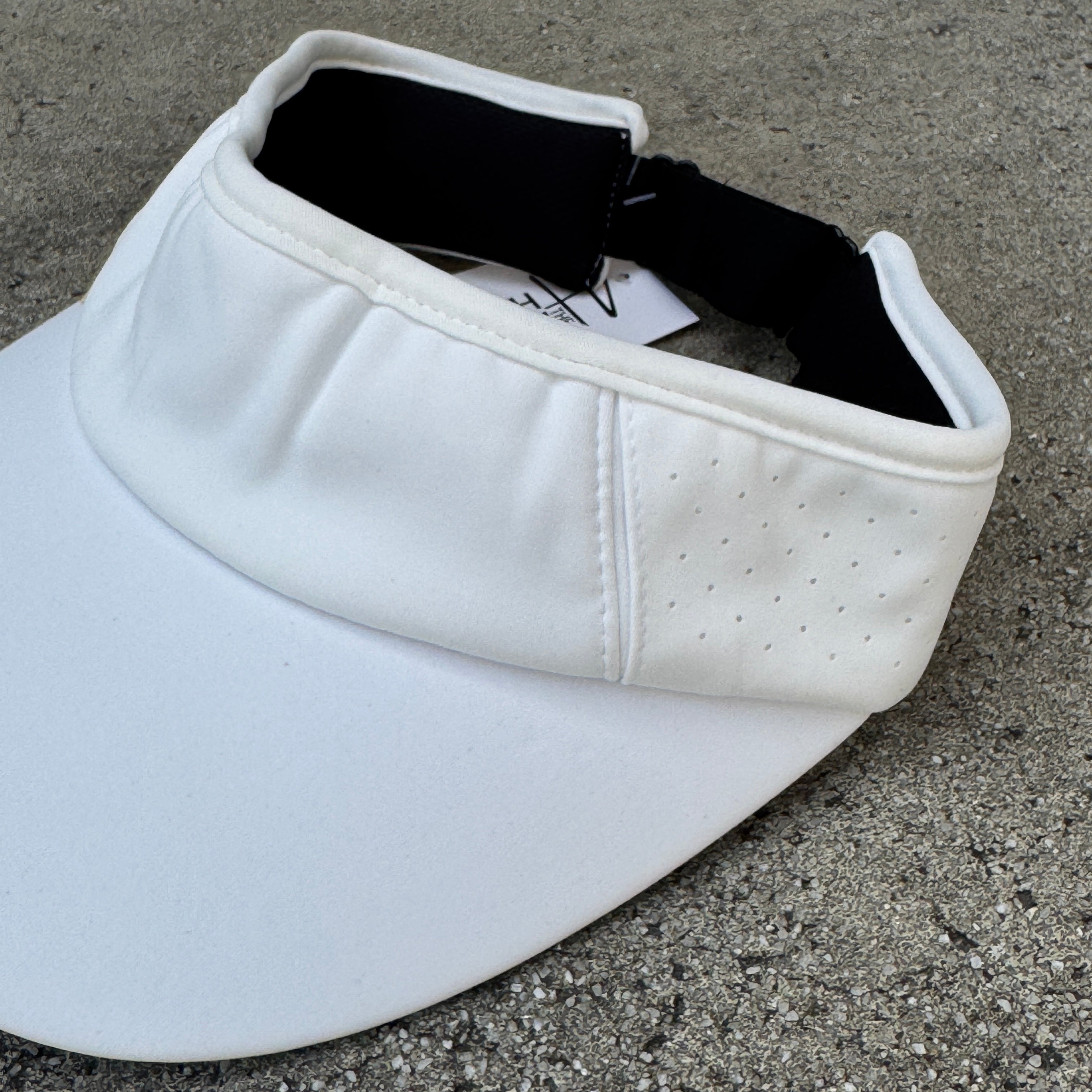 Max Visor - Sunglasses Holder