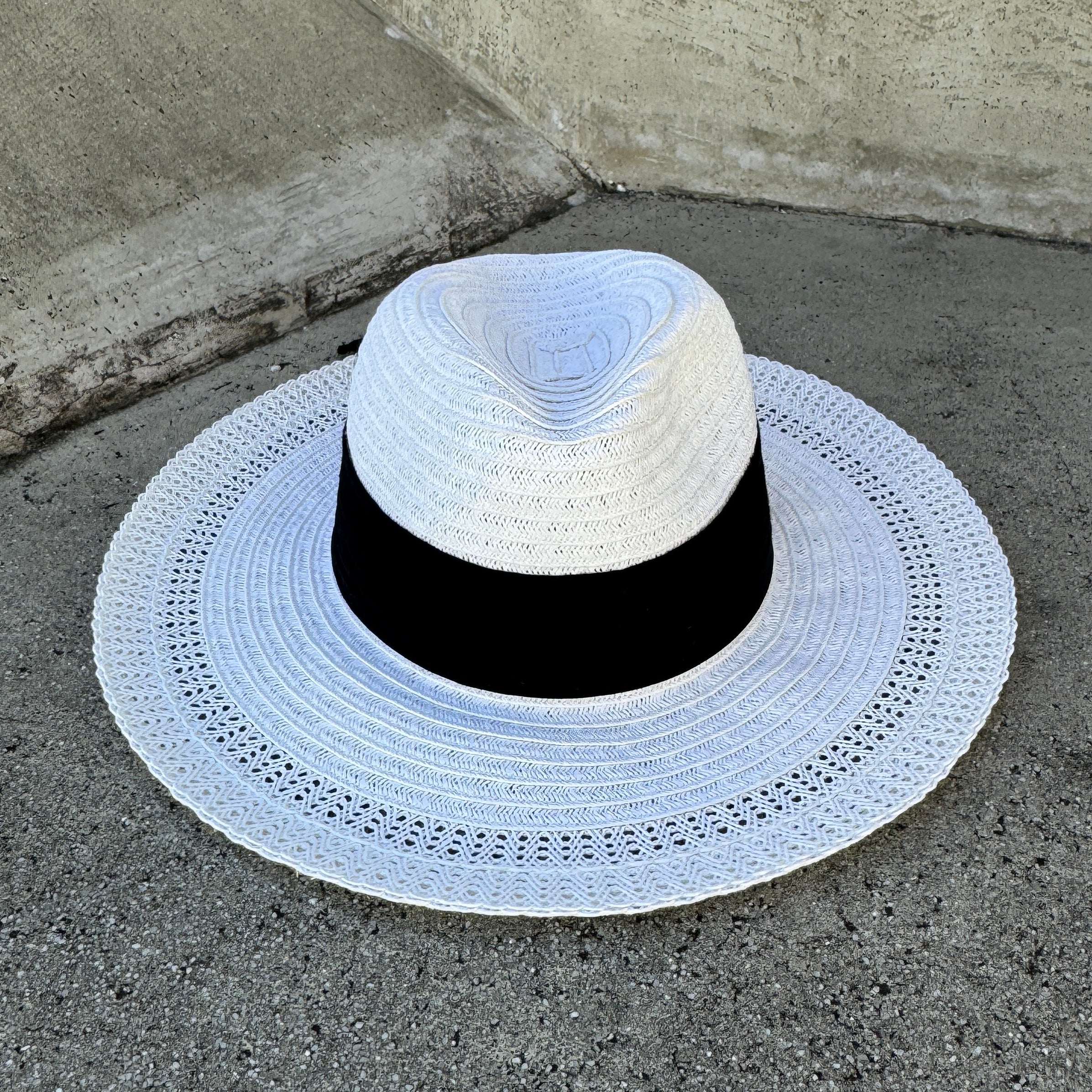 Martha - Wide Brim Hat with Refined Black Bow