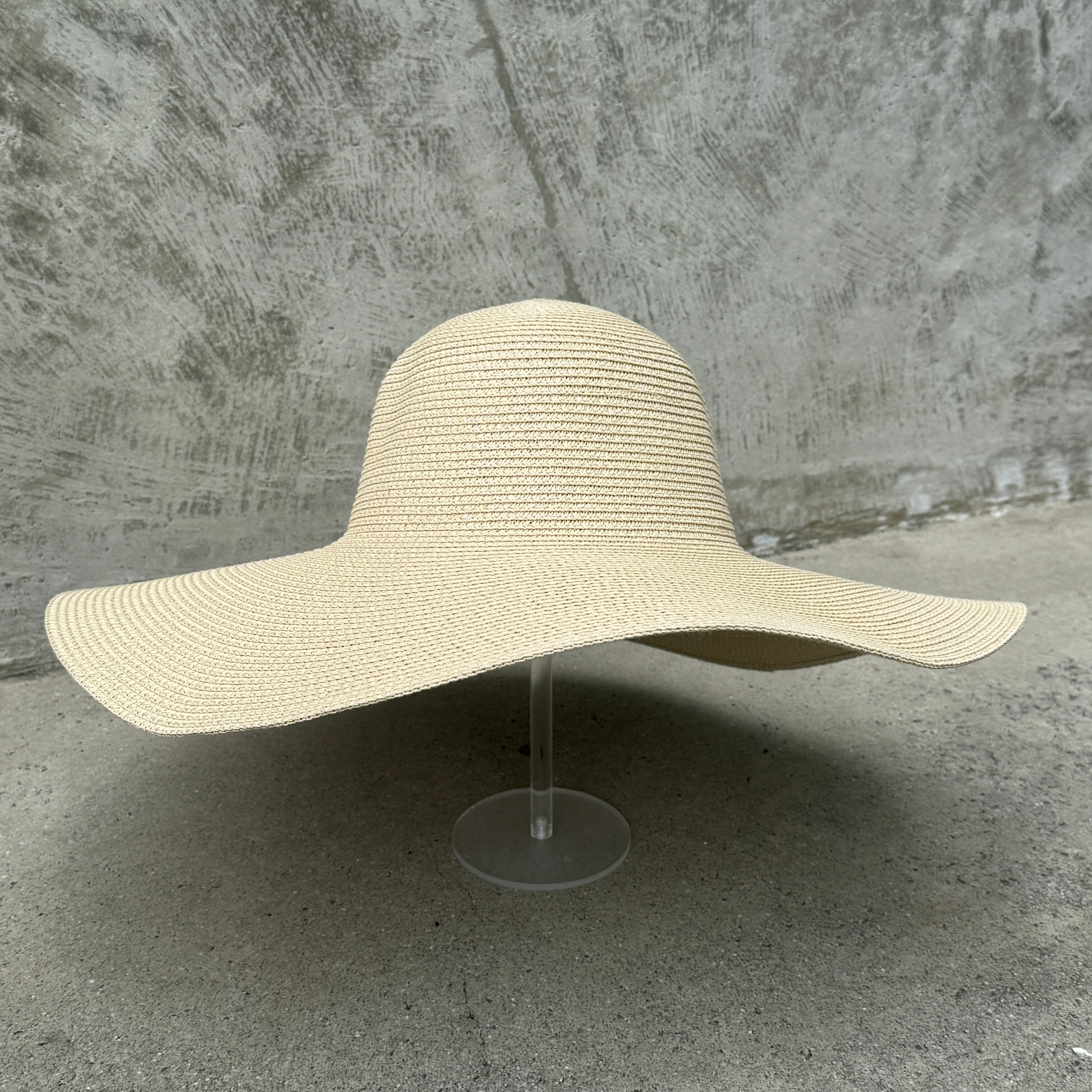 Wide & Floppy Brim Hat