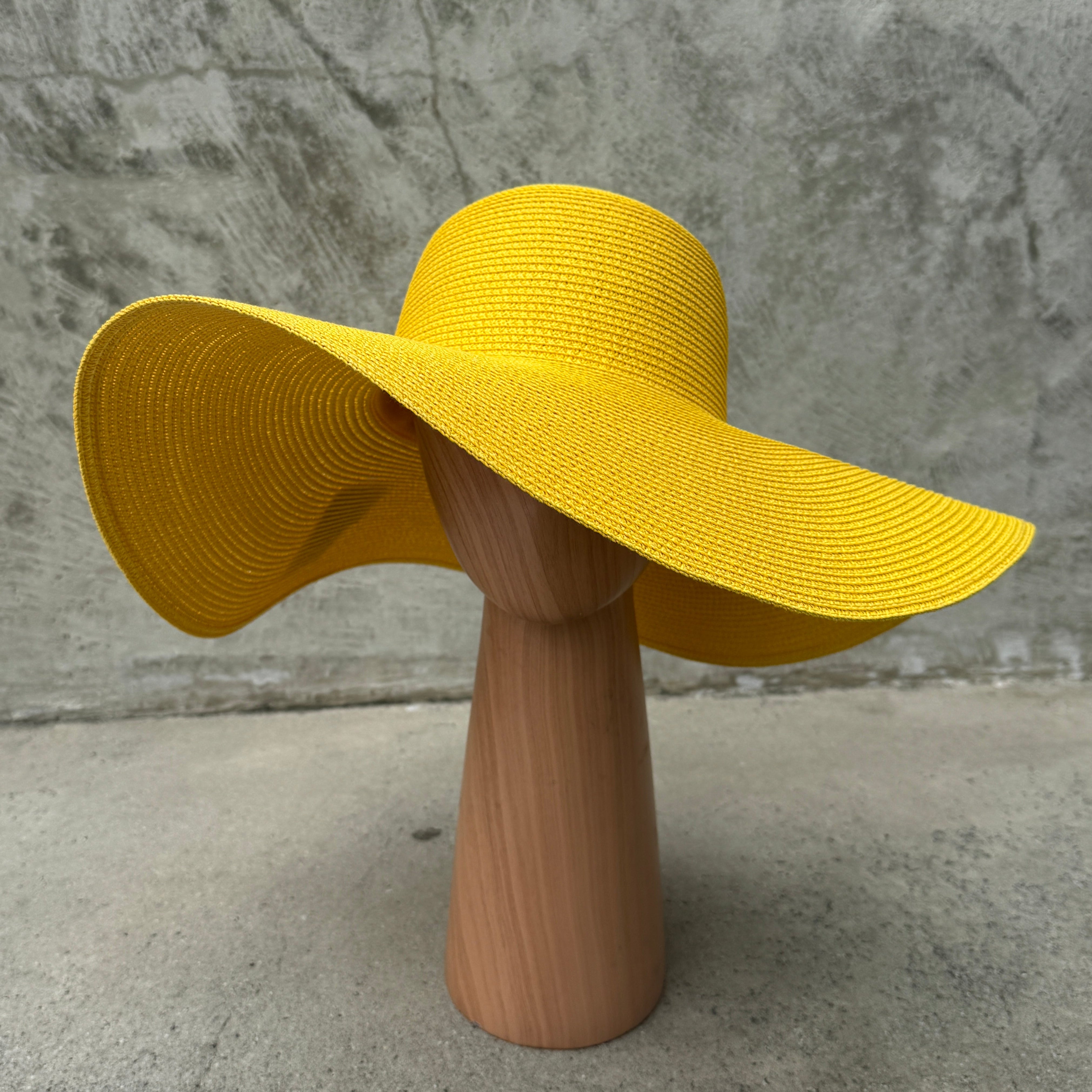 Wide & Floppy Brim Hat