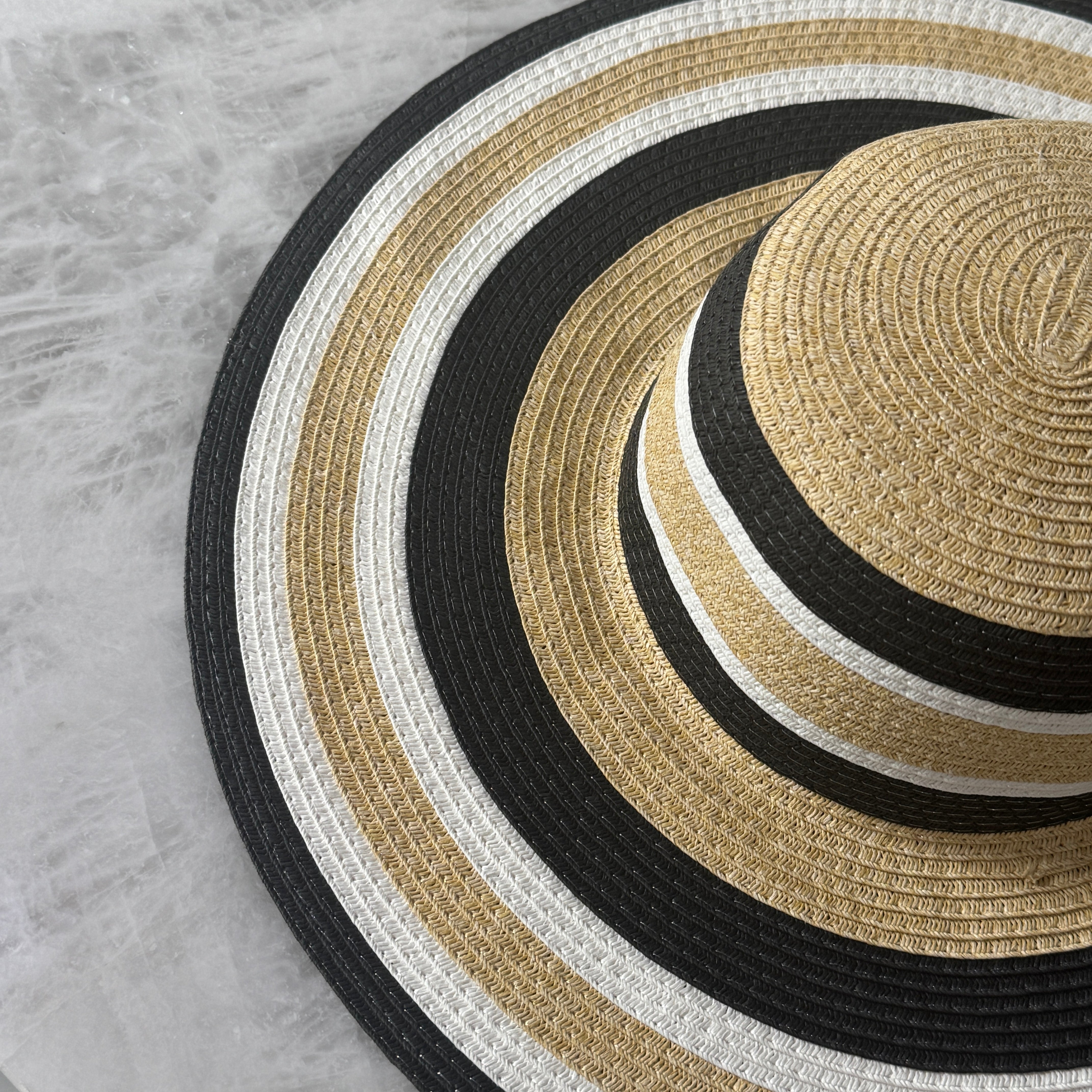 Charlotte -  Floppy Brim