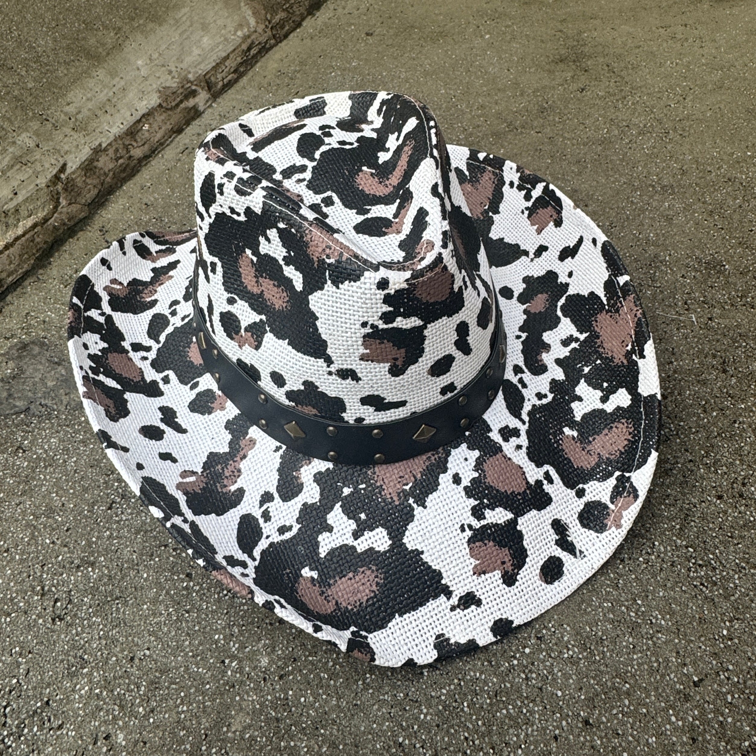 Buckaroo - Bold Cow Print Cowboy Hat