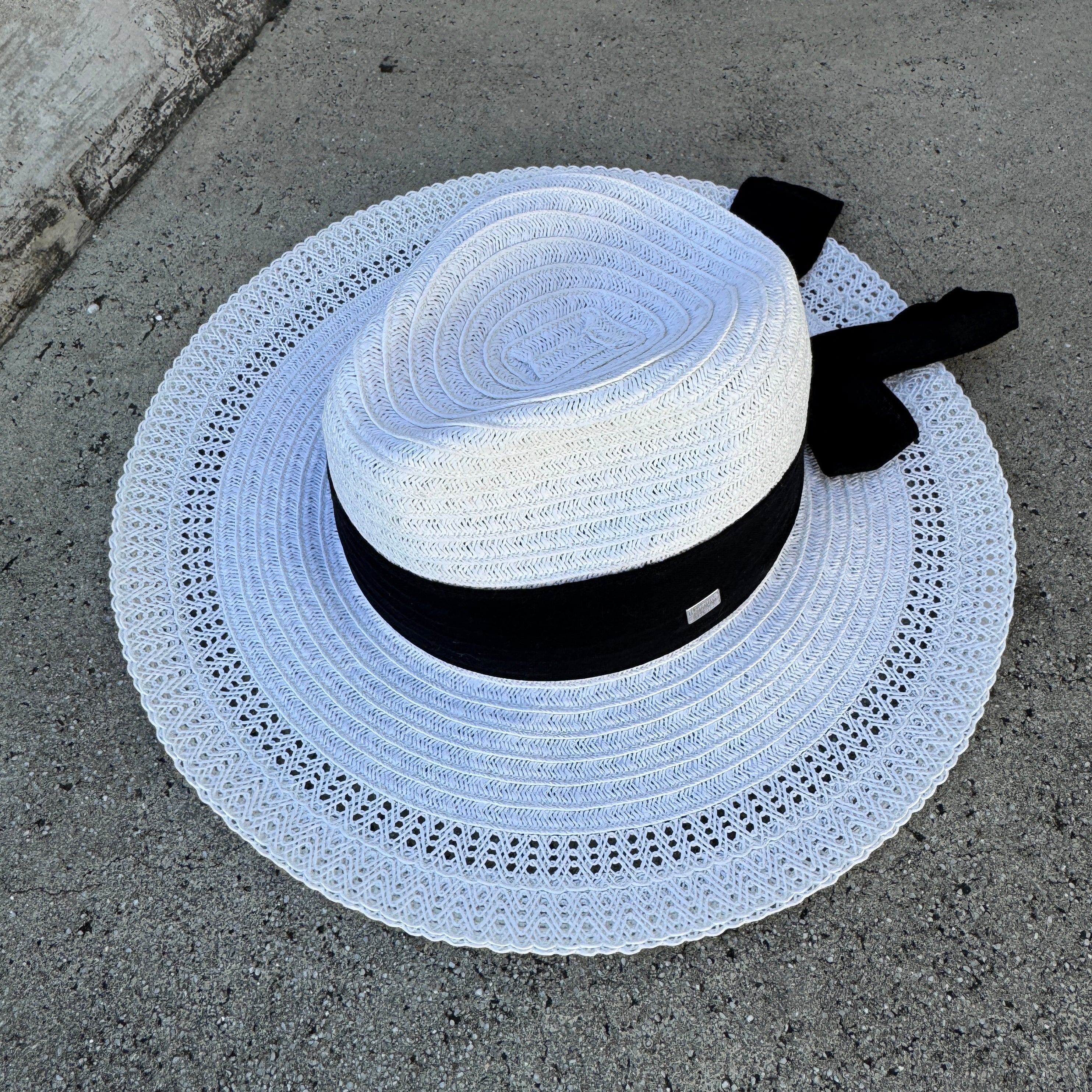 Martha - Wide Brim Hat with Refined Black Bow