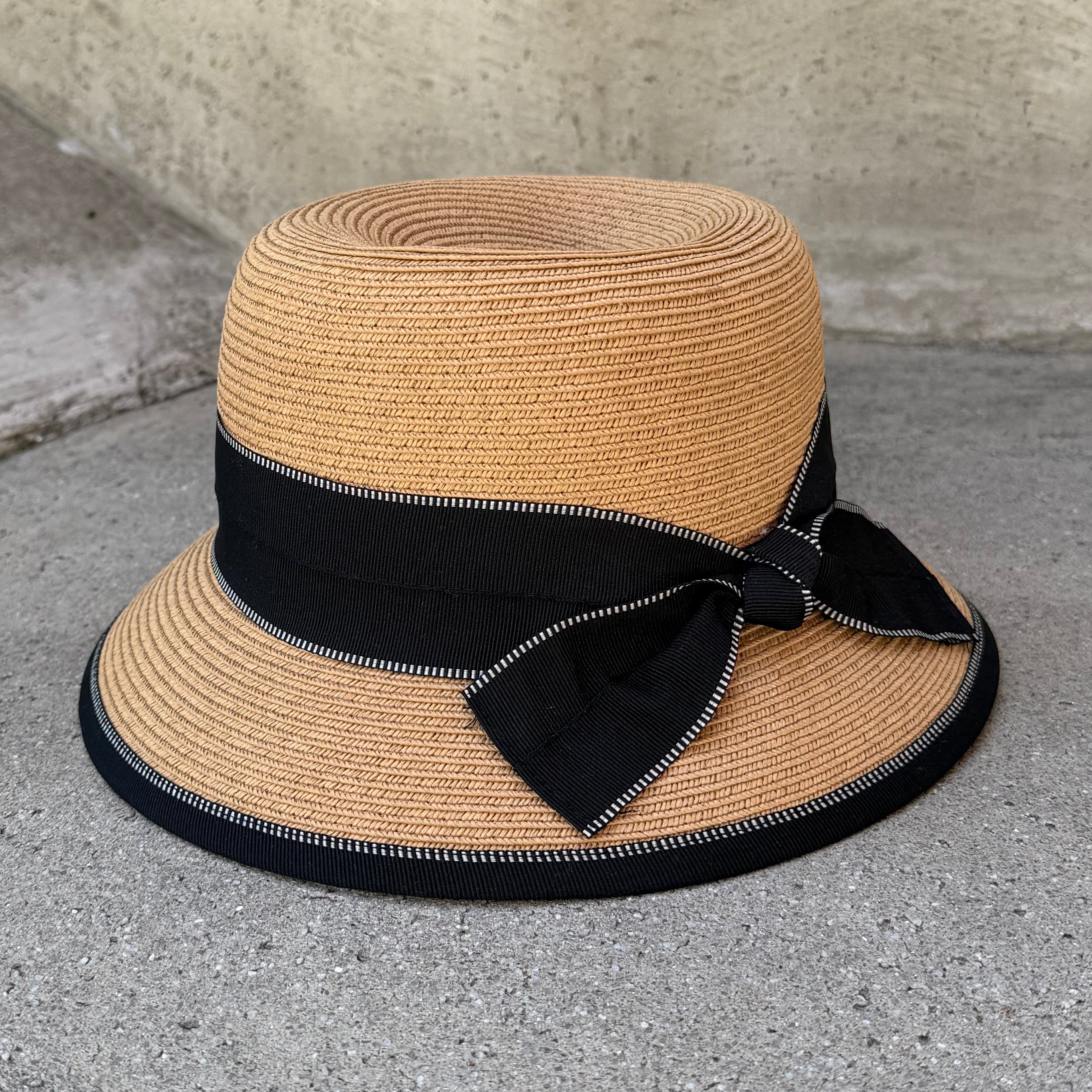 Sophie – Bucket Hat with Bow