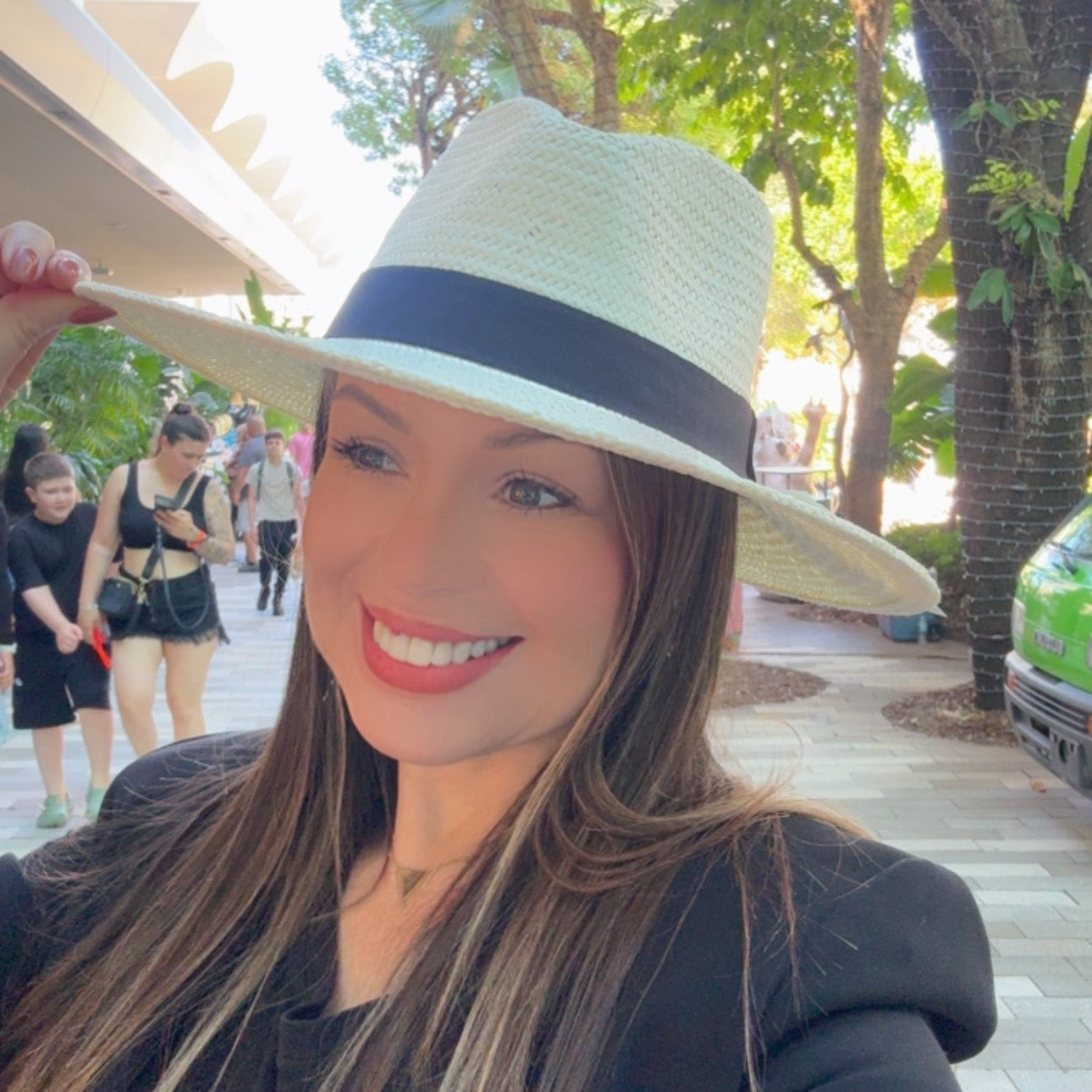 Thiago - Handwoven Wide Brim Hat