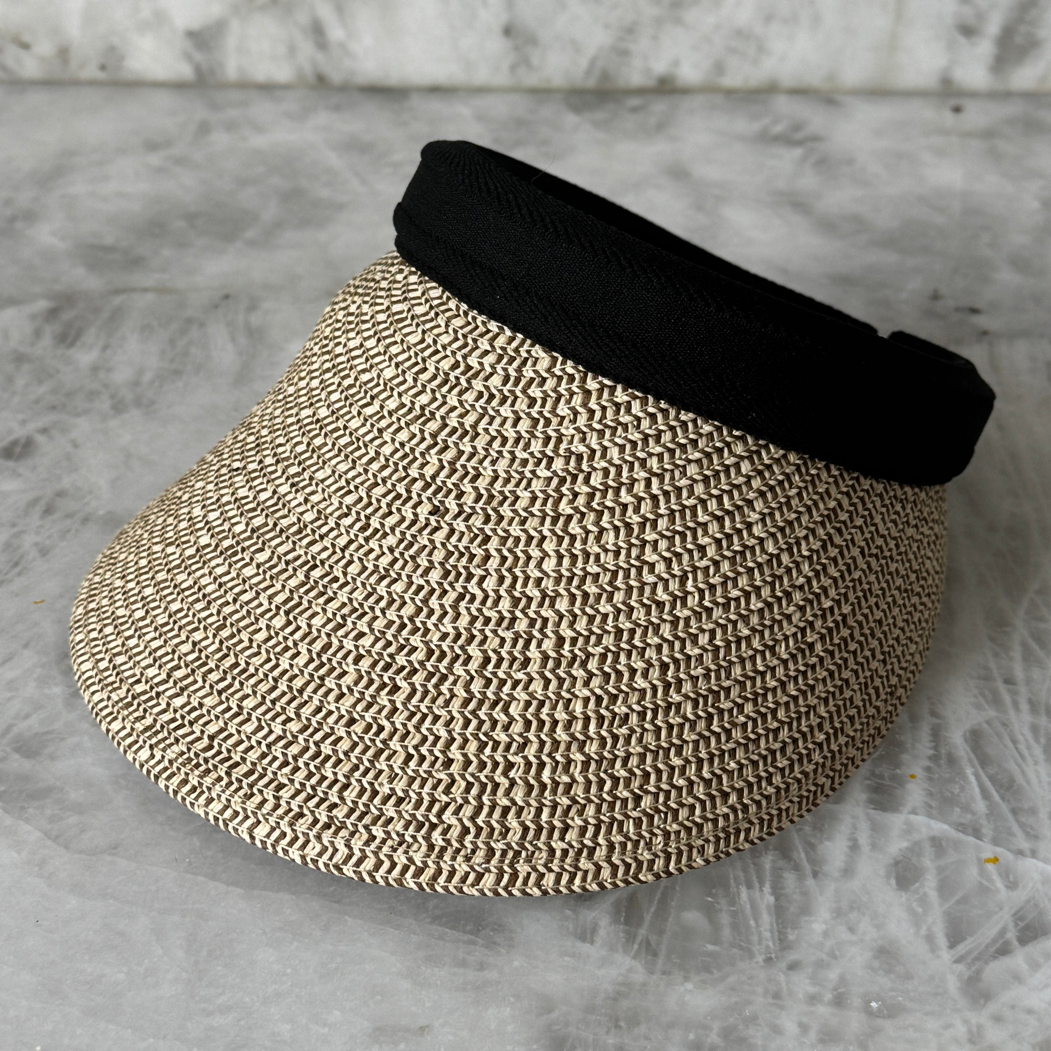 Valeria - Clip-on Sun Visor