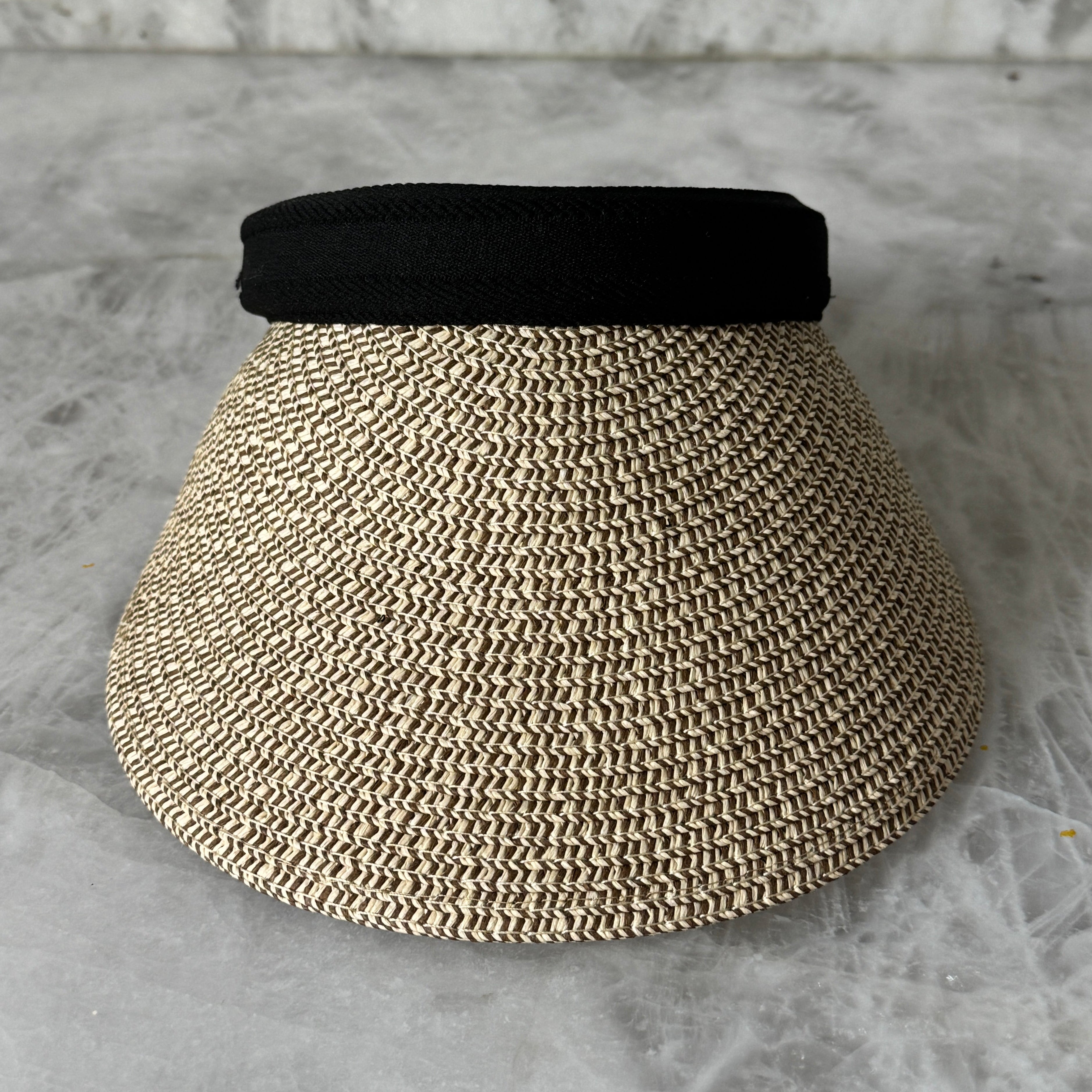 Valeria - Clip-on Sun Visor