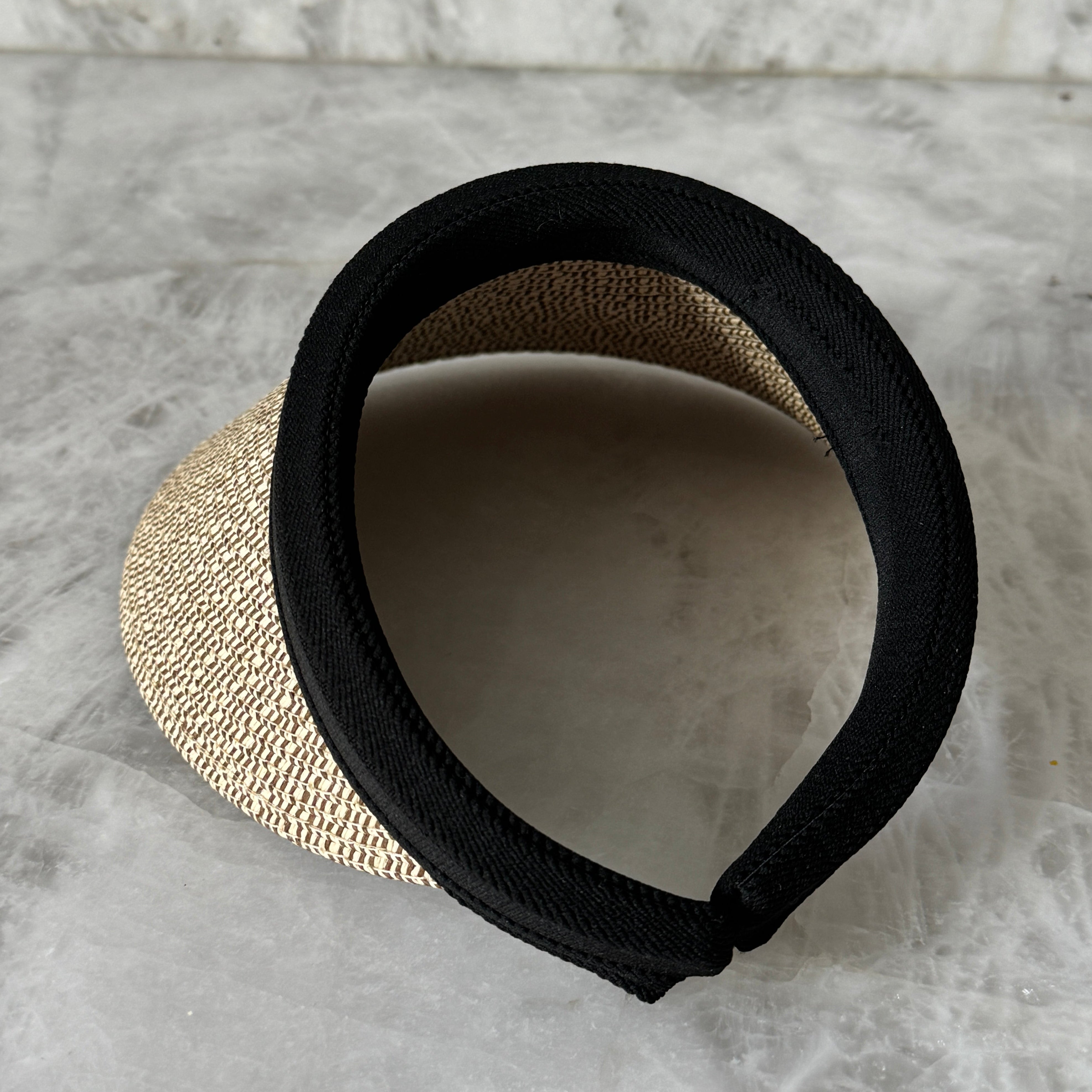 Valeria - Clip-on Sun Visor