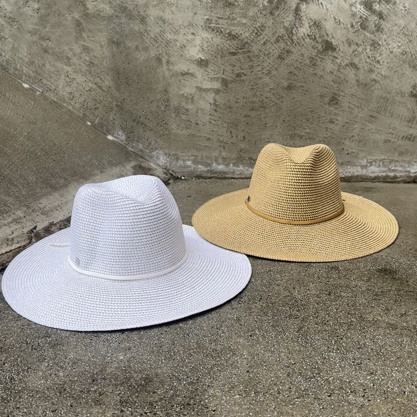 Load video: Glitterflare - Wide Brim Hat with Bold Shine