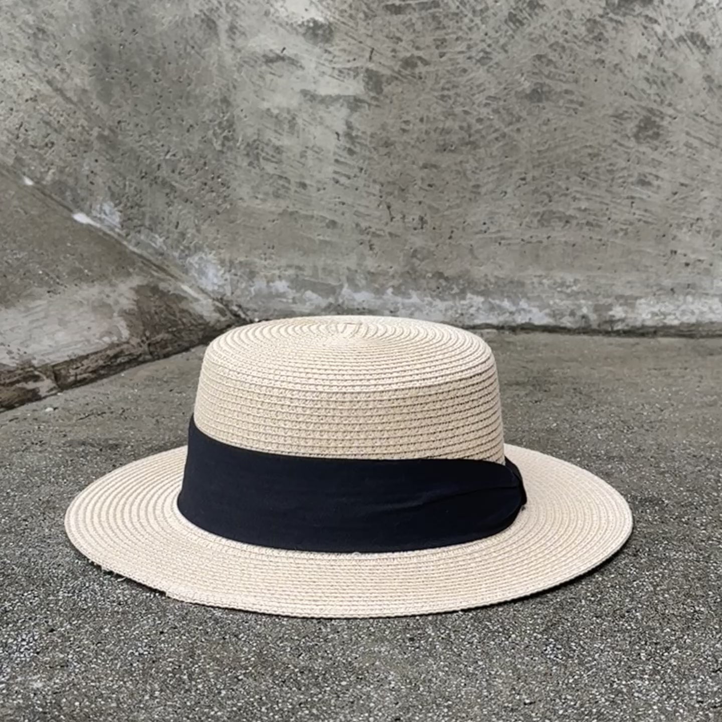 Load video: Ceci - Boater Hat