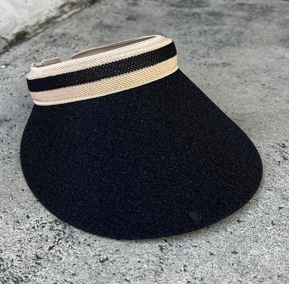 Sya - Shiny Clip-On Visor — product image